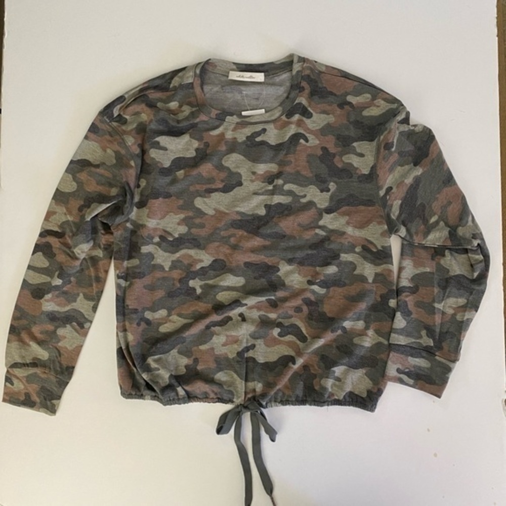 White Willow camo long sleeve tee, Sz. XL
